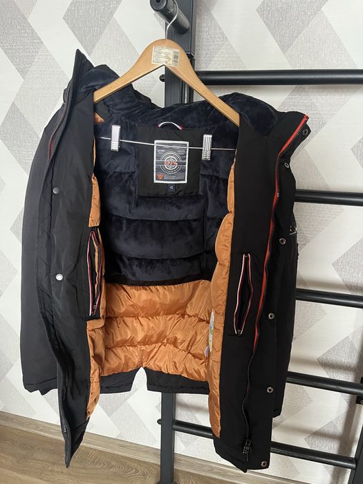 Зимова куртка б/в