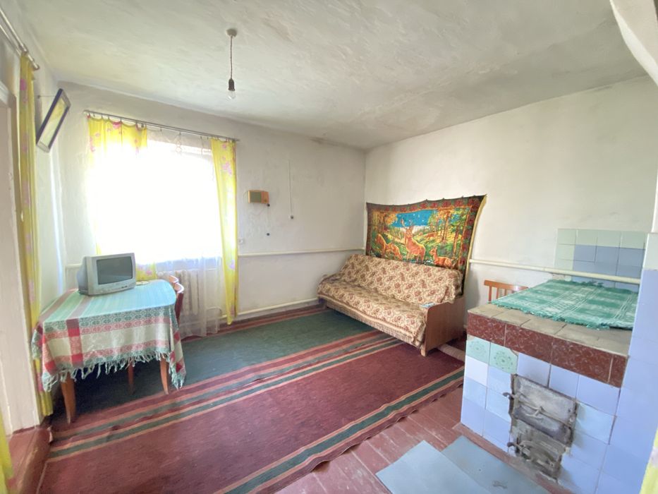 Продаж будинку зі зручностями с. Безугляки