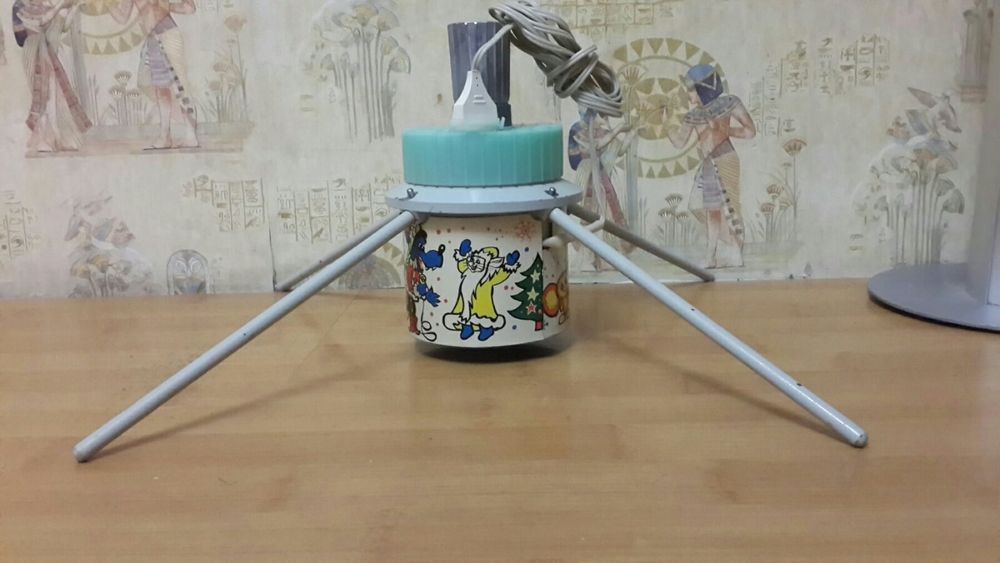 Вертушка електрична ялинкова