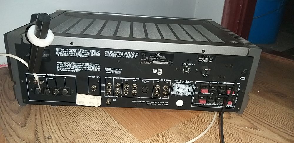 Ampituner JVC JR-S201