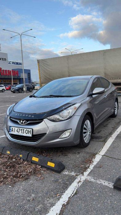 В продажі Хюндай Елантра
