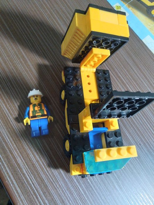 Лего Hero Factory, іграшкова машинка ...