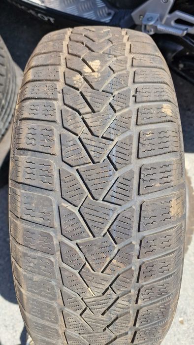 À venda vários pneus em excelente estado r15 r16