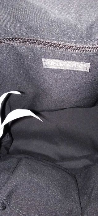 Mochila Primark preta