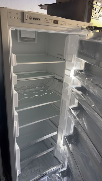 Frigorífico Encastre BOSCH Serie 6  KIR81AFE0 (Ventilado ( NOVO)