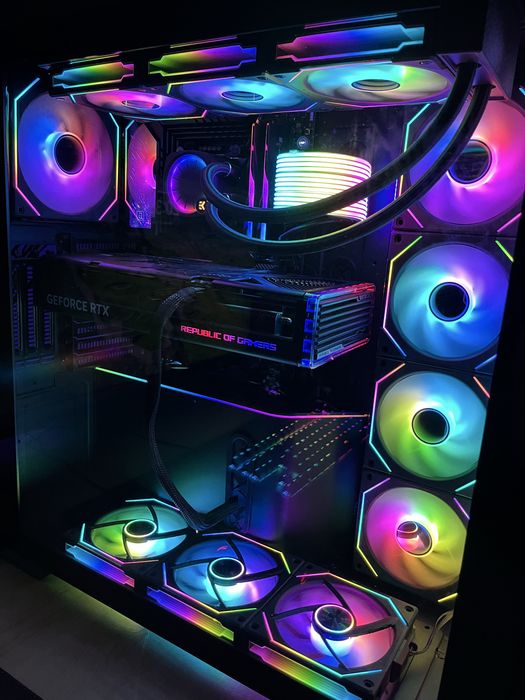 PC Gaming - Intel i9-13900k c/  Asus Strix 4070 Ti 12Gb
