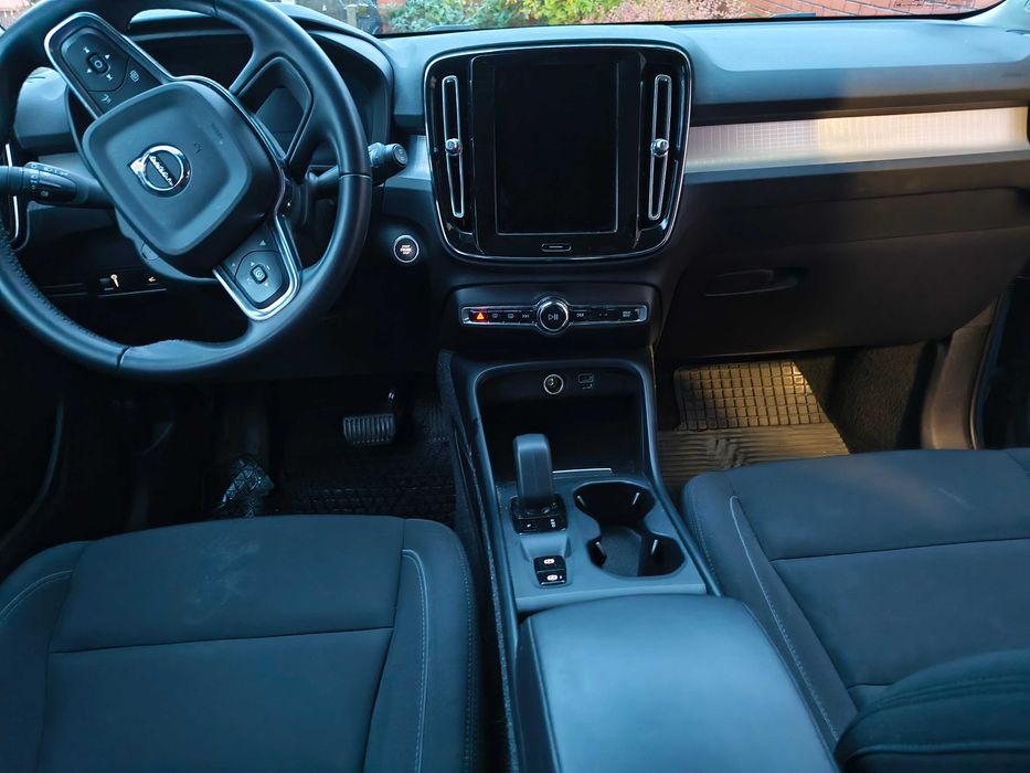 VOLVO XC 40 T3 2021