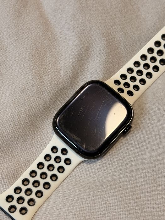 Apple Watch Series 10 46mm - Gratisy!