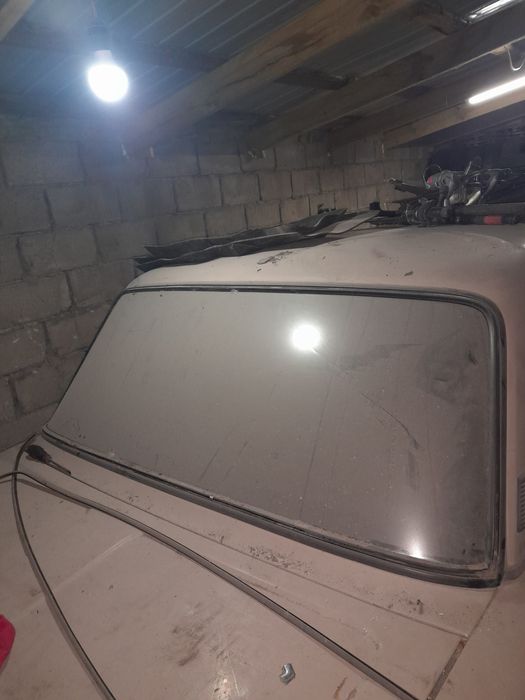 Разборка, стекло заднее ваз 2106