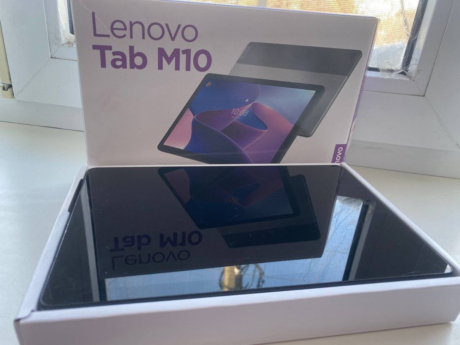 Планшет Lenovo Tab M10