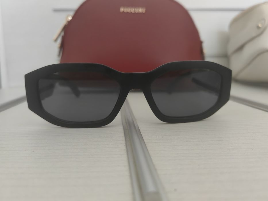 Okulary czarno złote