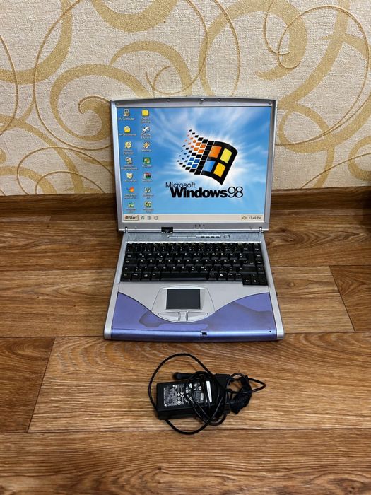 Ноутбук Clevo 4200 (Pentium III) в коллекцию