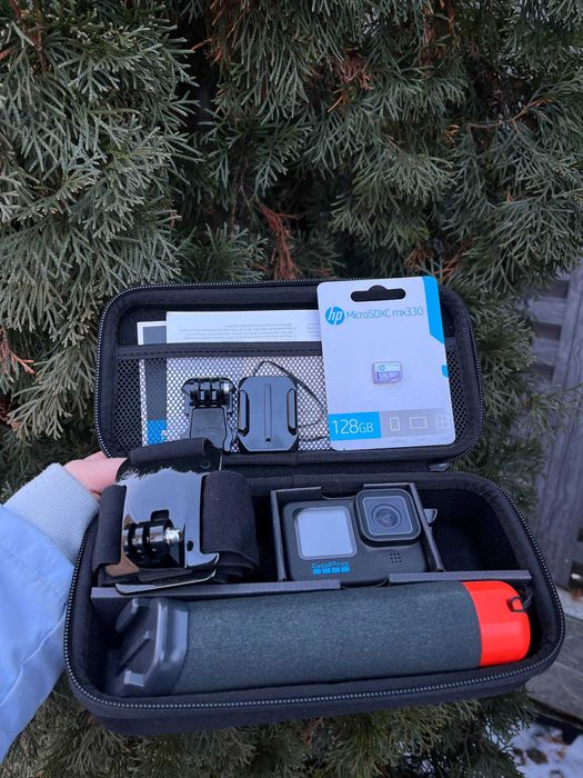 Екшн-камера GoPro Hero 11 + кріплення на голову