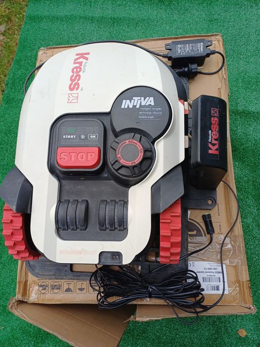 Robot koszący Kress Mission Nano KR100
