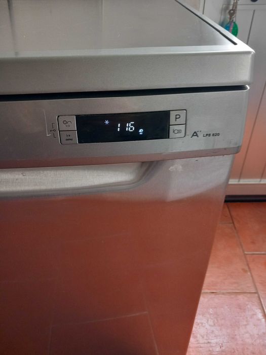 Máquina de lavar loiça Teka