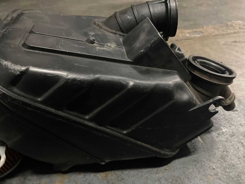 Vário material para a XRV750 Africa Twin RD07a