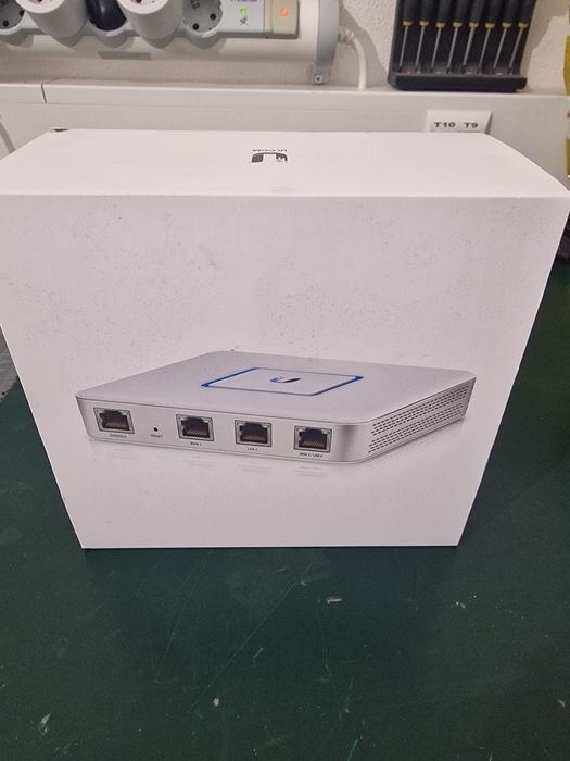 Uniquiti Unifi USG - Novo