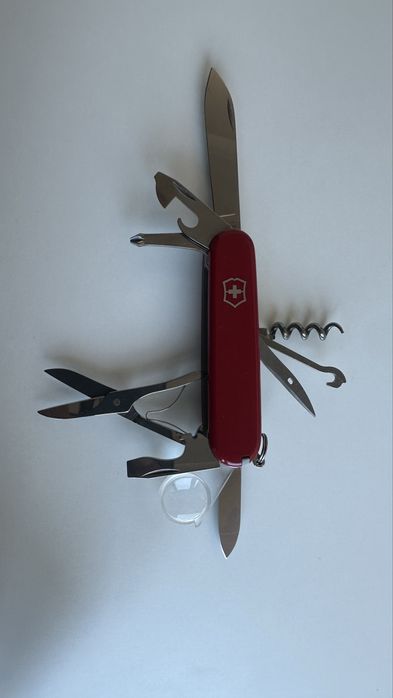 Victorinox Explorer vermelho
