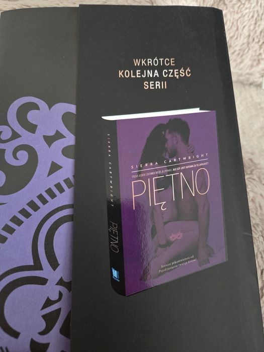 Książka seriach 1  WIĘZY