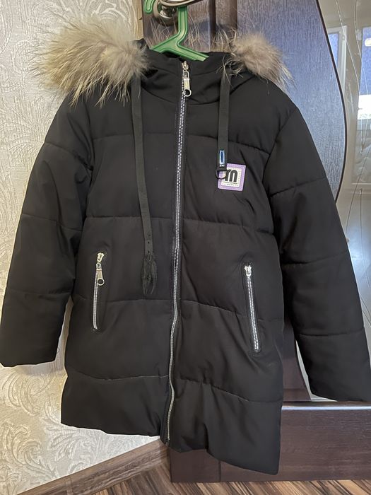 Зимняя куртка на девочку