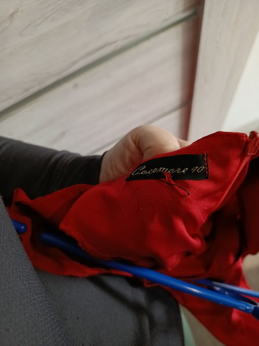 Czerwona sukienka 40+gratis