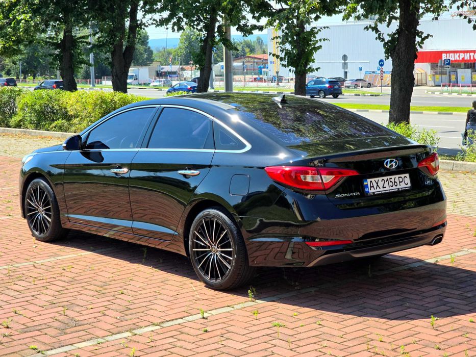 Hyundai Sonata 2015г.в. 2.0 газ, автомат