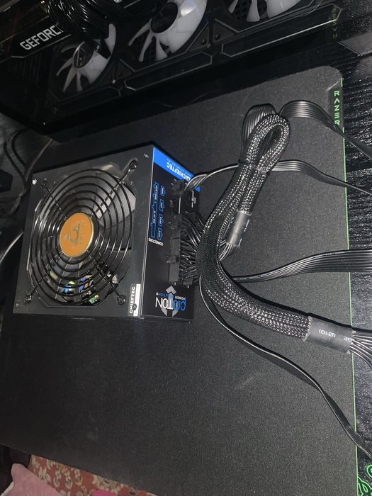 Блок питания CHIEFTEC PROTON 650w