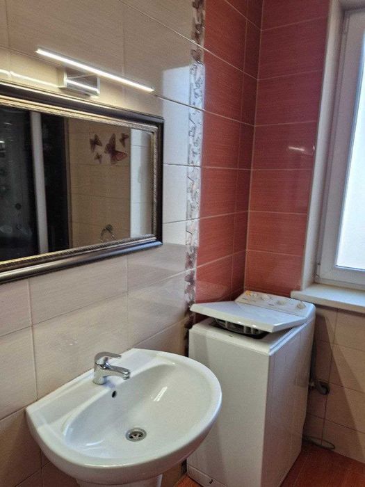 будинок у Франківську, Є-Відновлення