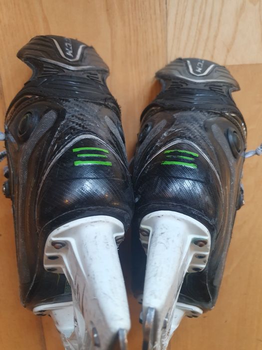 Ccm Reebcore 50k 5.5d wkl 248mm Lyzwy Hokejowe