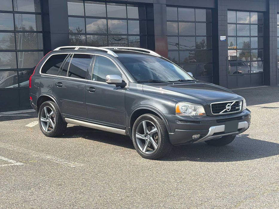 Volvo XC90      2013