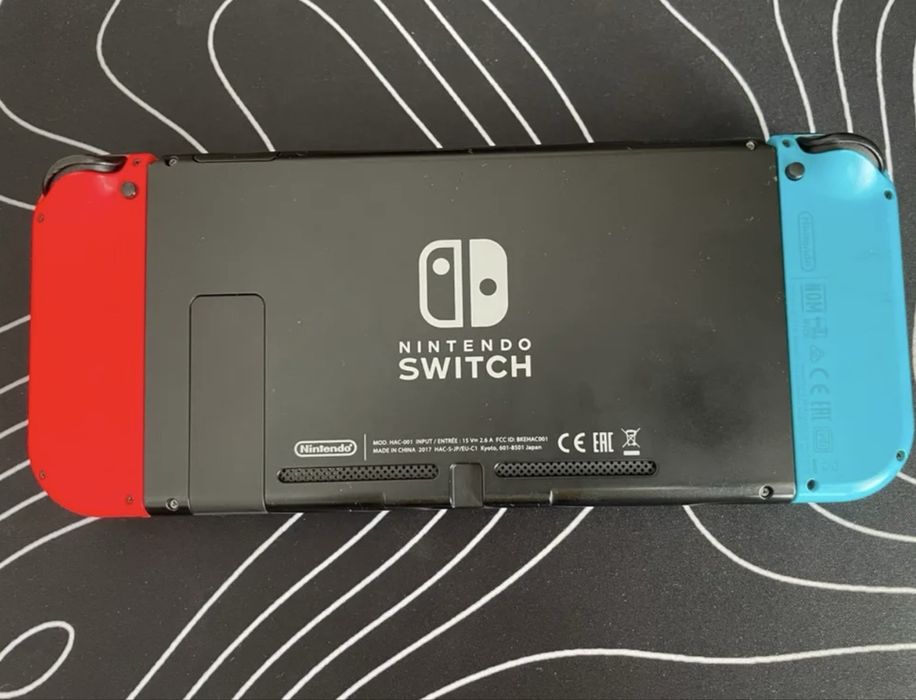 Nintendo Switch v1 обмін PS Vita
