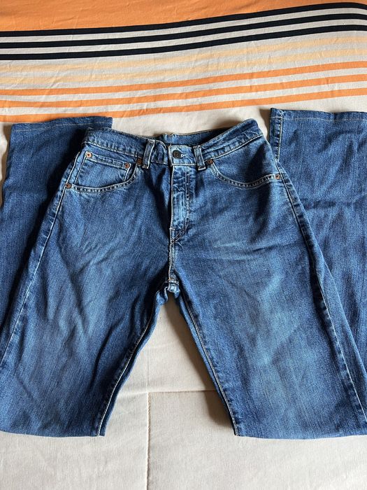 Calça >. Levi”s. Em excelente estado .