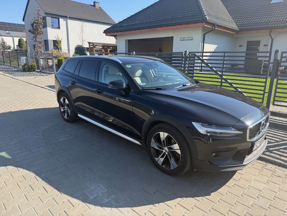Volvo V60 Cross Country