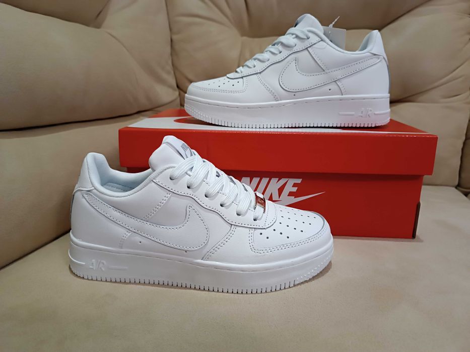 Жіночі кросівки Nike air force 1