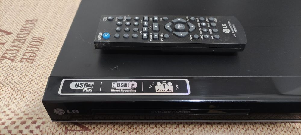 Продам DVD плеєр