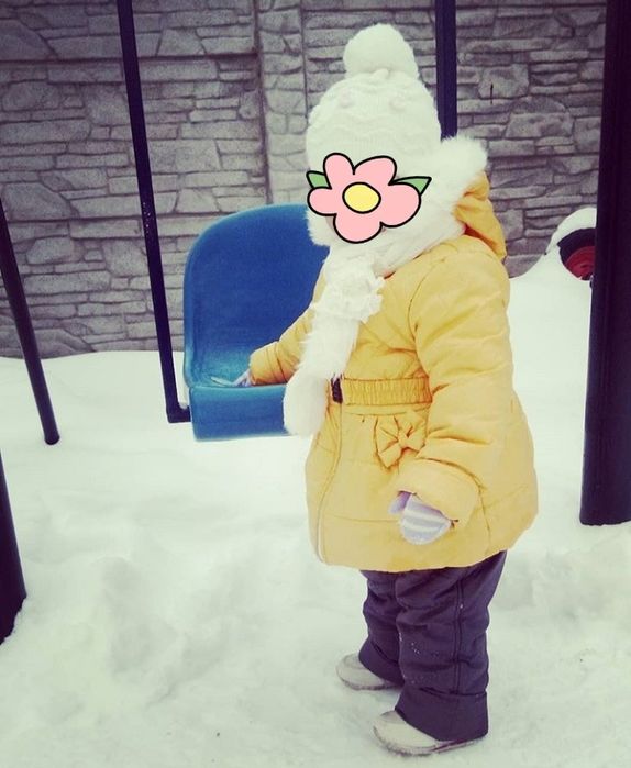 Куртка для дівчинки