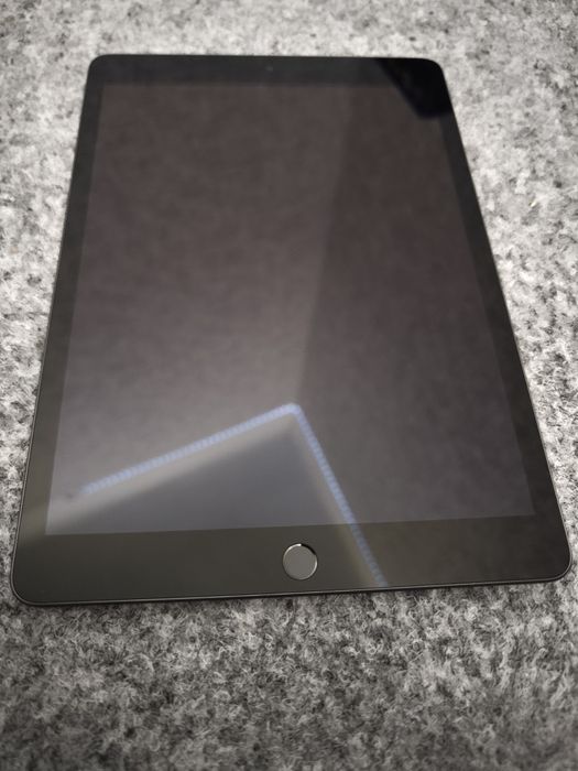 iPad 9 64gb Wi-Fi (2021) + Apple Pencil 1-покоління