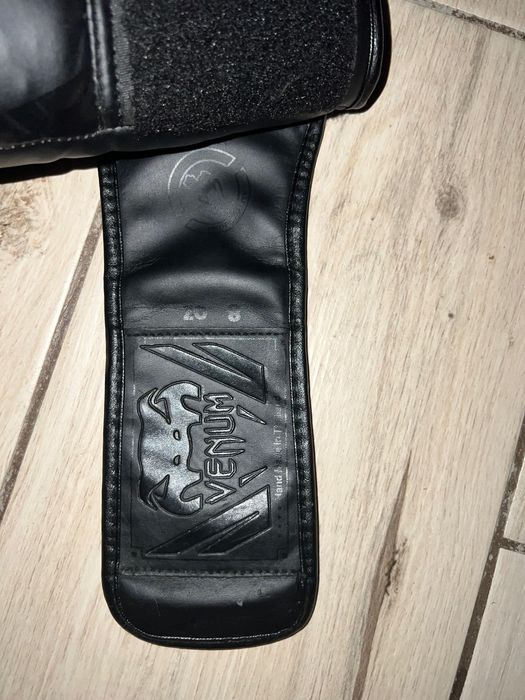 боксерські рукавички