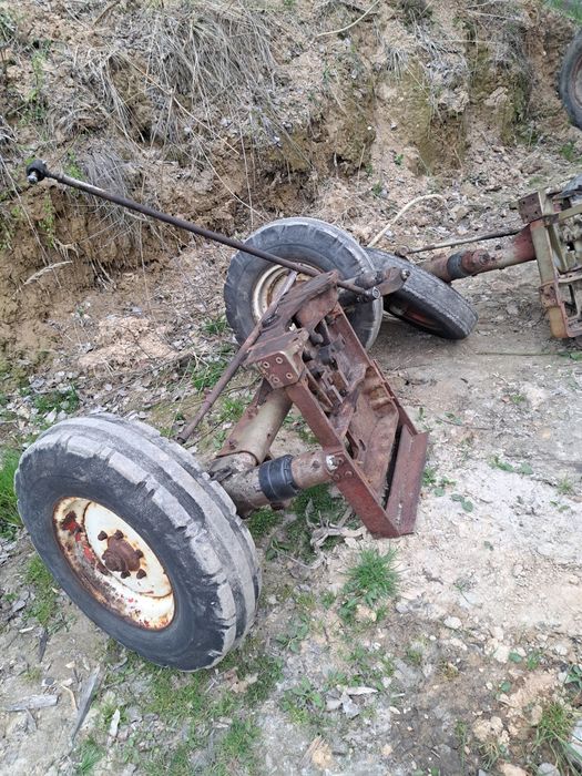 Przód oś miękka belka resorowana amortyzowana zetor 6718  ursus C-360