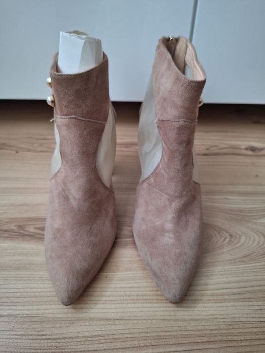 Botki na słupku rozmiar 40