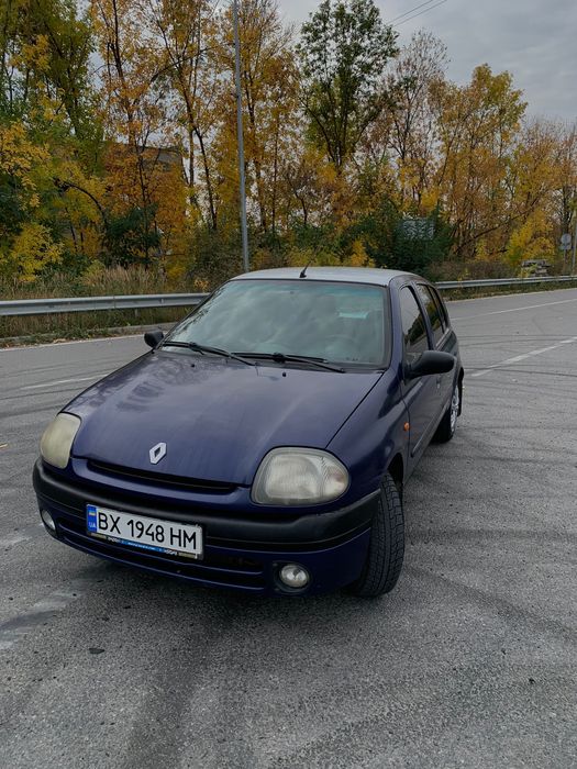 Автомобіль Reno Clio 1999