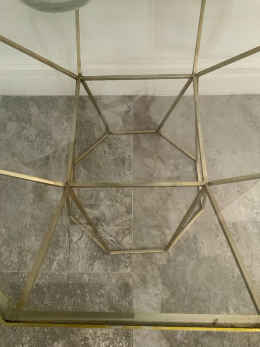 Mesa de vidro octogonal