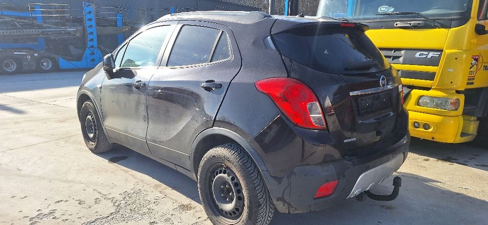 Cały Opel Mokka na części
