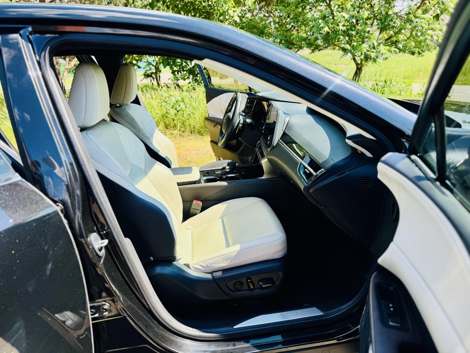 Lexsus RX350 2023рік 2.4 AWD Premium V