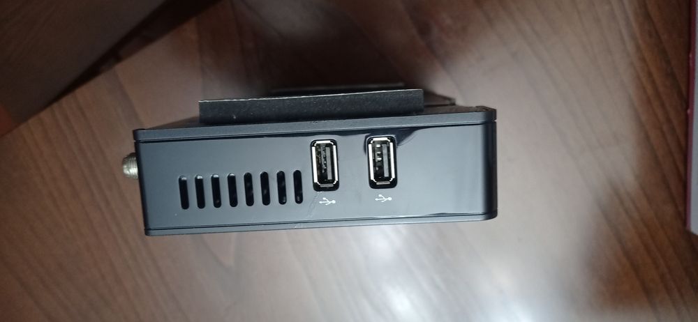 Vendo boxe como nova