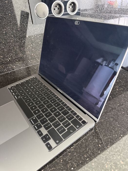 MacBook Air M1 | 16GB RAM | 512GB SSD | Space Gray | Bateria 100% / 50 cykli! 2021r