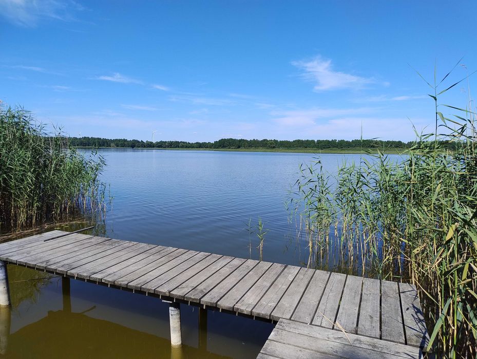 Domek nad jeziorem- Mazury- Linia Brzegowa, Prywatny Pomost