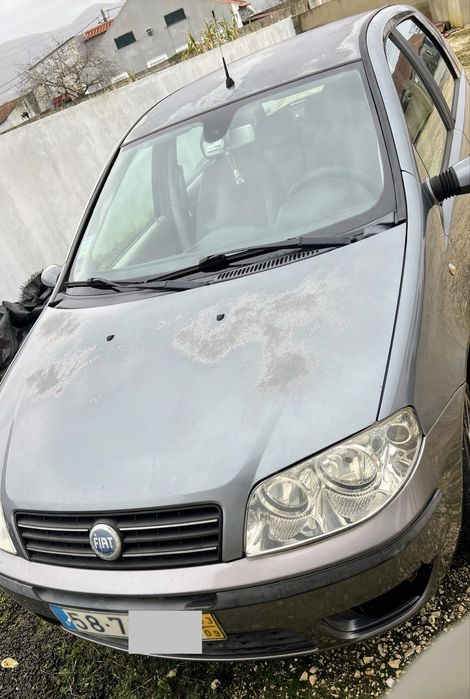 FIAT PUNTO ano 2003