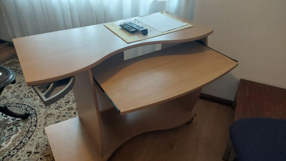 Secretária como nova