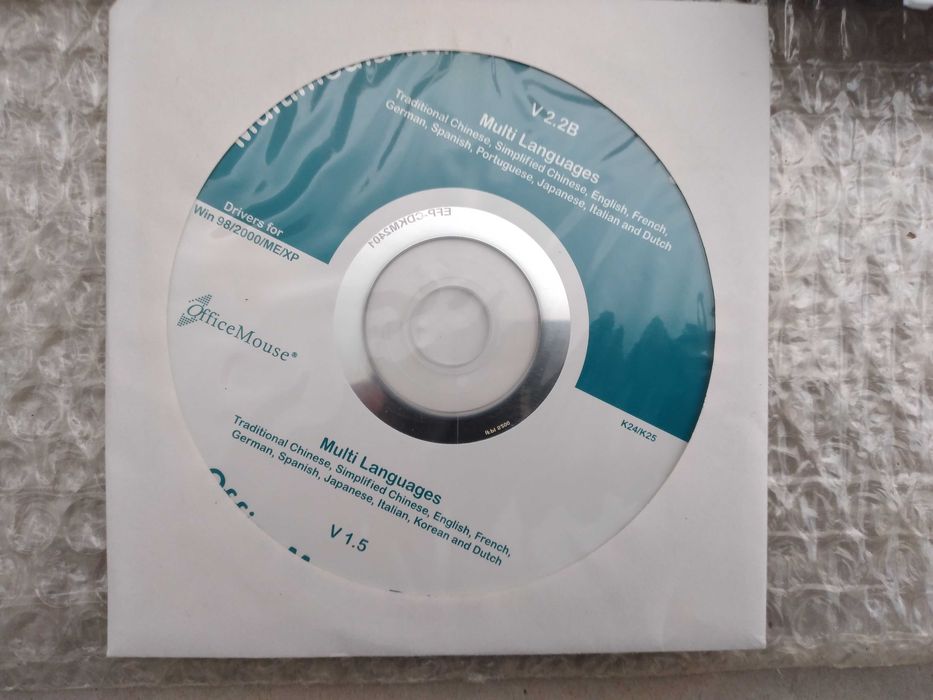 Multimedia wireless keyboard64751786786177123